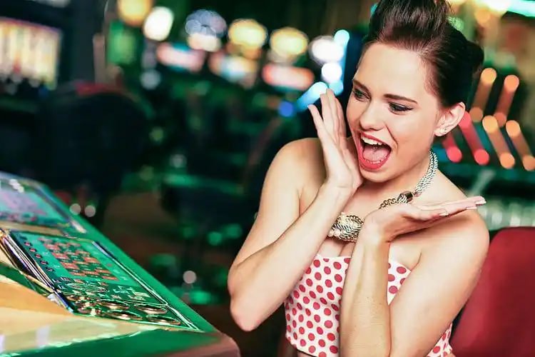 qq211 live casino dengan dealer sungguhan dan streaming berkualitas tinggi
